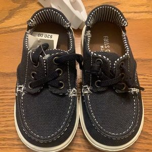 Baby toddler boys navy blue canvas boat shoes. Slip ons. NEW NWT SZ size 7